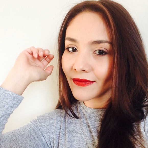 Meet your Posher, Carolina - Picture 1 of 1